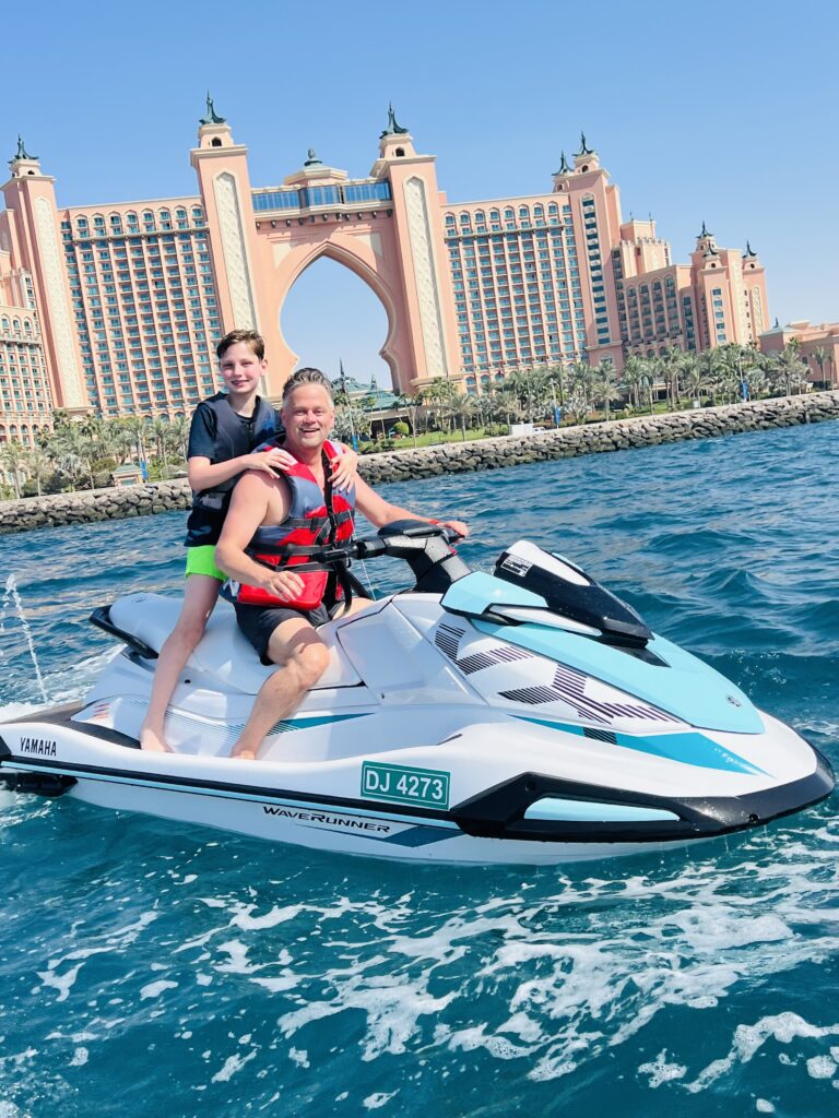 54fb0e0f 5ebd 4fbb b5f9 4c156e9cf2a1 768x1024